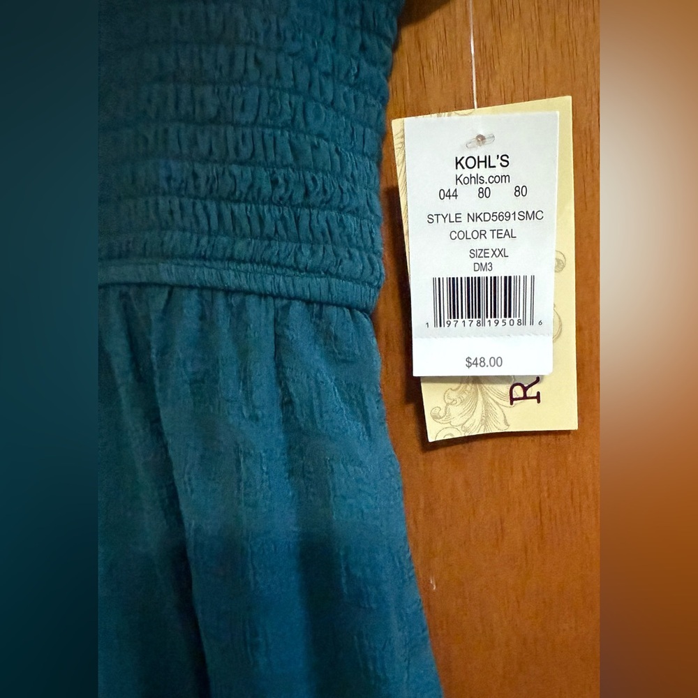 Rewind NWT Smock Short Dress, XXL,
P2P 18”-22” - Picture 6 of 6